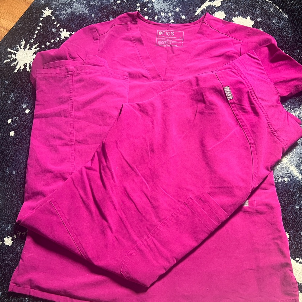 Figs scrubs